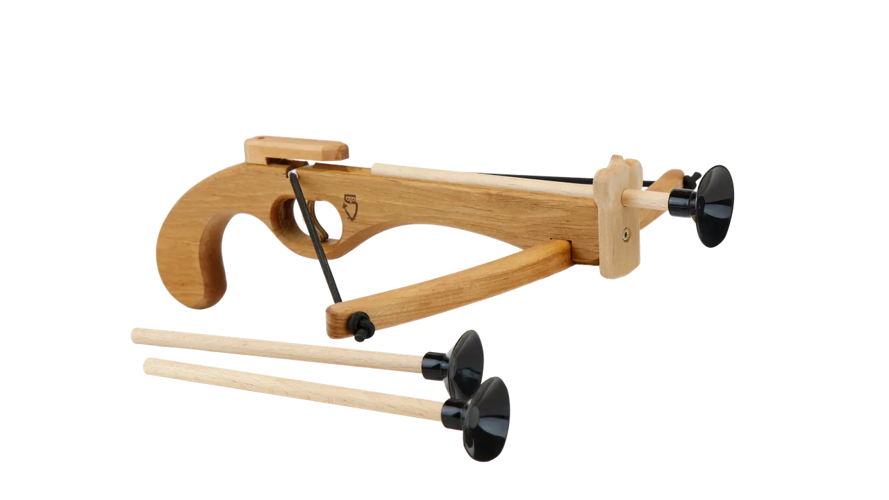 Kinder-Handarmbrust, Erlenholz, geölt, +3 Armbrustbolzen mit Saugnapf 1247 - Bild 1